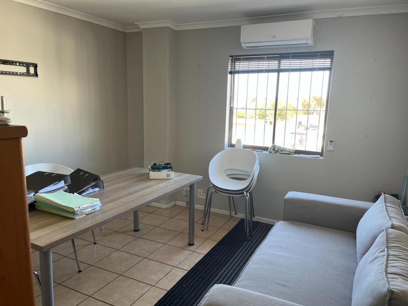 To Let Commercial Property for Rent in Montague Gardens Western Cape